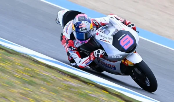 Veda Ega Pratama tampil impresif di Moto3 Prancis 2026 dan kini menembus lima besar klasemen sementara Moto3 2026. (Honda)