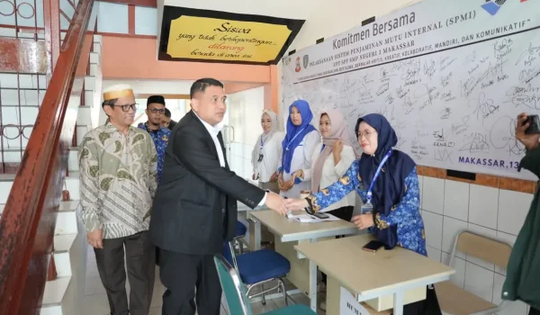 Sidak Verifikasi SPMB, Munafri: Jangan Sampai yang Dekat Sekolah, Kalah oleh yang Punya Kedekatan