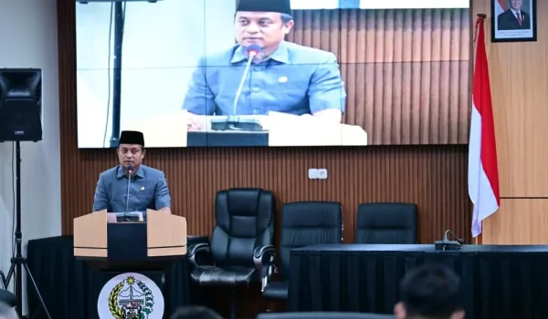 Gubernur Sulsel Sampaikan Jawaban Ranperda Pertanggunganjawaban APBD 2025, Sejumlah Fraksi DPRD Beri Apresiasi