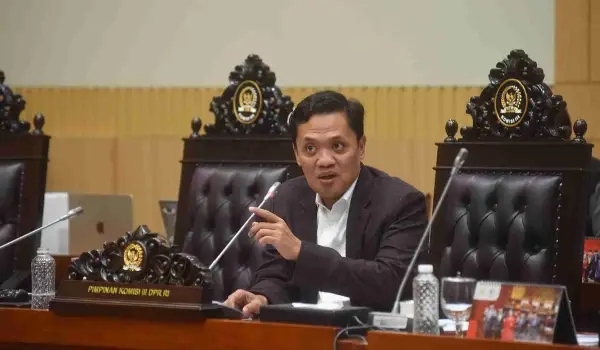 BREAKINGNEWS: Komisi III DPR Minta Kortastipidkor Polri Usut Tuntas Korupsi Batu Bara, Sitaan 74 Kg Emas Jadi Sorotan