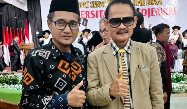 Catatan Kenangan Bersama Pak Arifin Junaidi: Tak Banyak, tetapi Cukup Berkesan