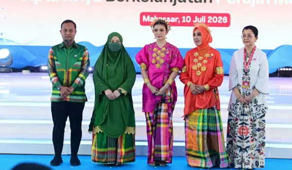 Gubernur Sulsel Apresiasi Ketua Dekranas Pilih Sulsel Jadi Tuan Rumah HUT Dekranas ke-46 dan HKG PKK ke-54