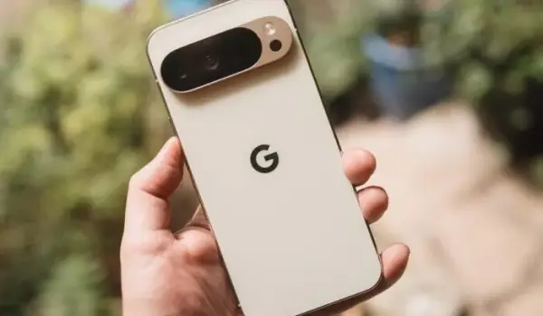 Taktik Jegal Apple dan Samsung: Google Siapkan Diskon Besar Pixel 10 Pro
