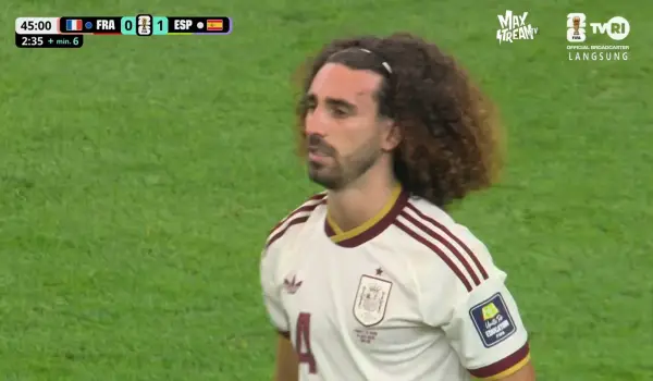 Di Balik Kemenangan Mewah Spanyol Atas Prancis, Ada Prajurit Tangguh Bernama Cucurella