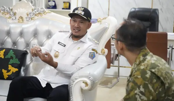 Wawali Sudirman Menerima Kunjungan Silaturahmi Jajaran Pengadilan Militer V-18 Kendari