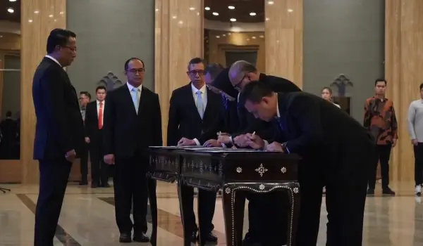 Menteri Hukum Lantik Pejabat Strategis Kementerian