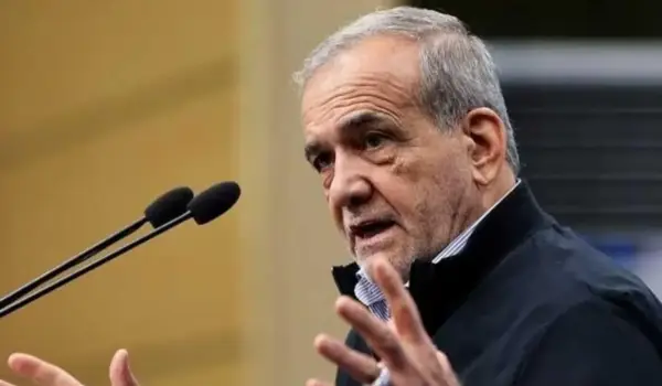 Iran Ancam Serang Kepentingan AS Jika Fasilitas Nuklir Diserang