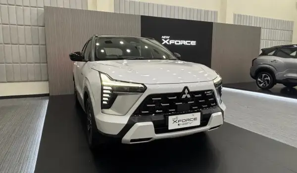 Mitsubishi XForce HEV.