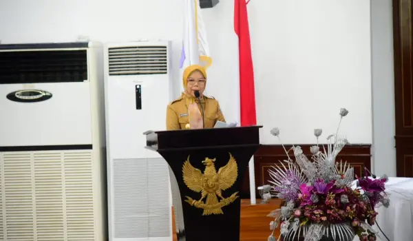 Wakil Gubernur Gorontalo Idah Syahidah Rusli Habibie saat memberikan sambutan pada Rapat Paripurna ke-95 tentang (KUA) dan Rancangan (PPAS) APBD Tahun Anggaran 2026, di ruang sidang DPRD, Senin (27/7/2026).