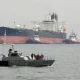 Iran Tutup Lagi Selat Hormuz, Pasokan Minyak Dunia Terancam dan Perundingan AS Buntu