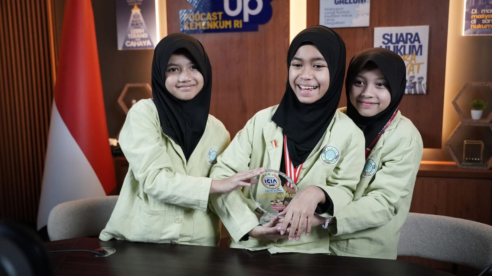 Gambar_WhatsApp_2025-08-27_pukul_21.34.04_5ee27279